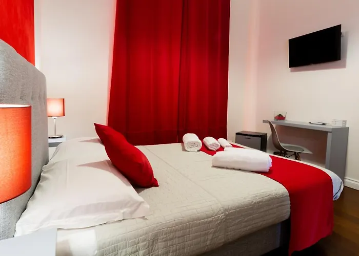 Konukevi Shine House Roma